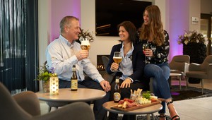 Lounge bar